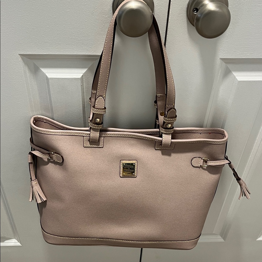 Dooney & Bourke Tote Bag